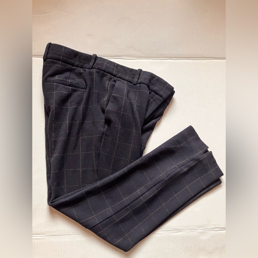 Theory Women’s Size 2 Pants – Windowpane knit pattern– Navy